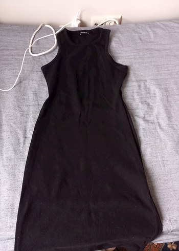 Siyah Yüksek Yakalı Kolsuz Uzun Elbise - Görsel 3