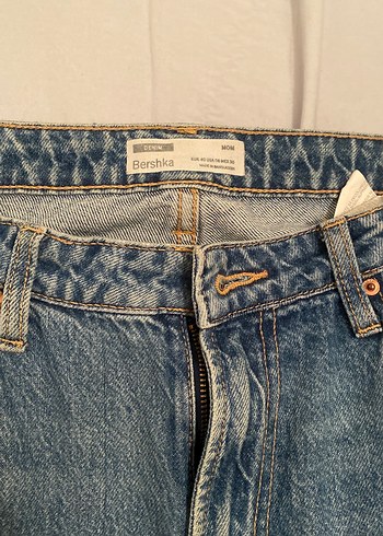40 Beden Mavi Kadın momKesim Midi Denim Pantolon