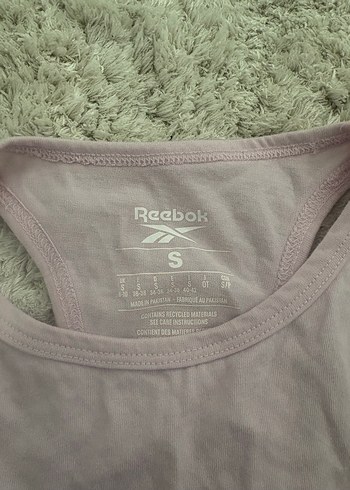 Reebok Kadın pembe crop sporcu atleti