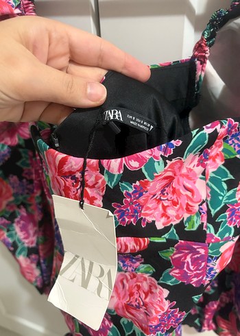 s Beden Zara Pembe Mor Çiçekli Mini Elbise