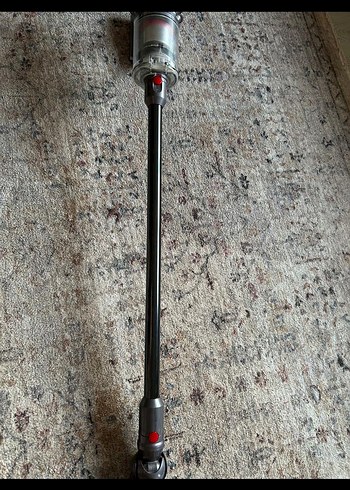  Beden Dyson v12 Elektrikli Süpürge