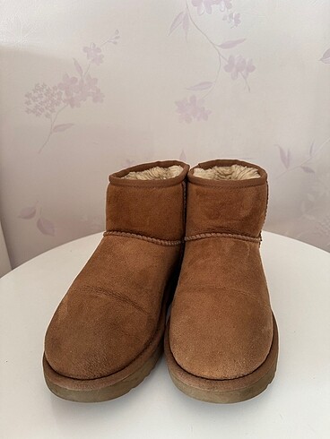 36 Beden Ugg tarçın bot classic mini