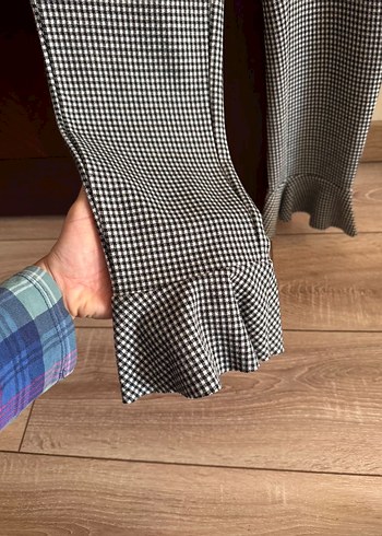 Bershka Tayt Pantolon - Görsel 2