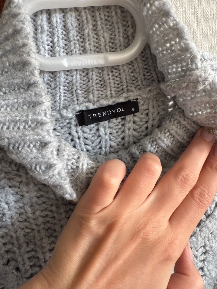 Gri Boğazlı Örgü Kadın Kazak - Görsel 2