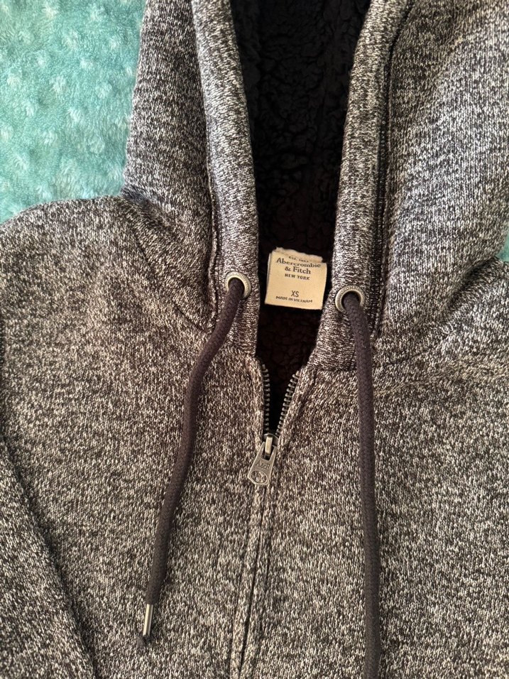 Abercrombie içi yünlü hırka - Görsel 2