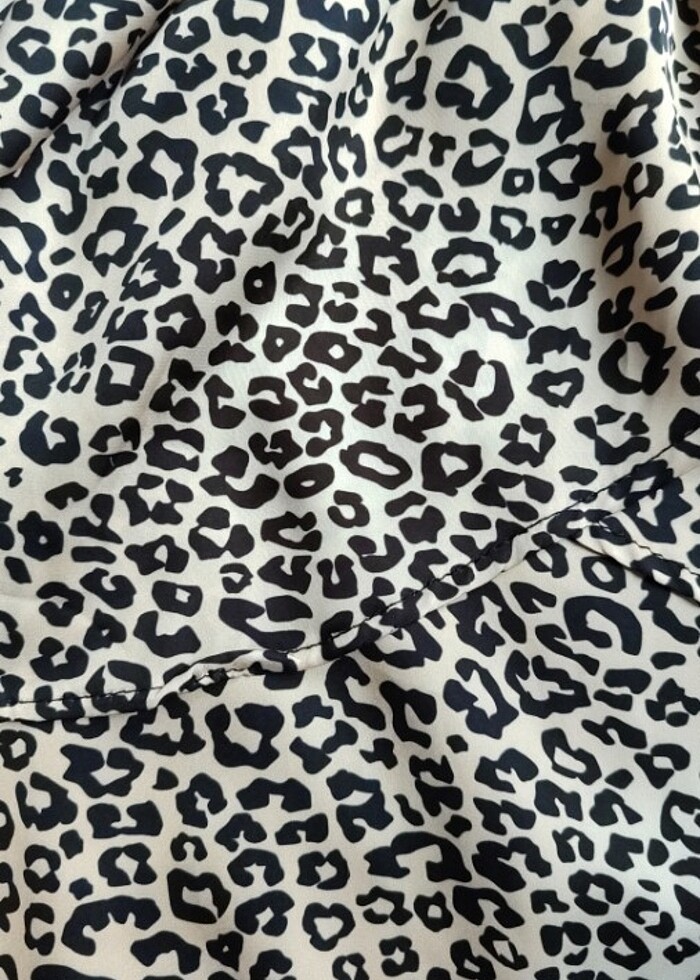 Quzu marka kadın leopar desenli saten elbise - Görsel 5