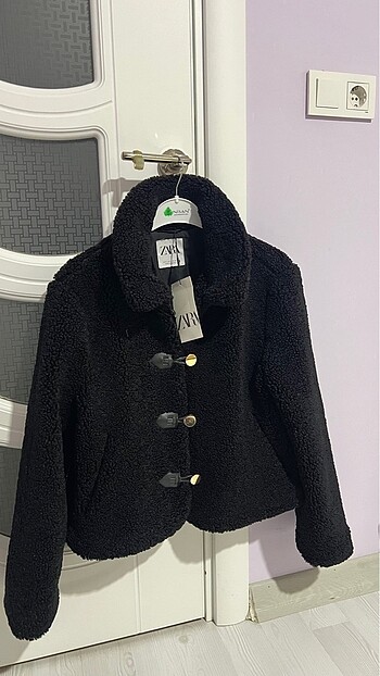 Zara peluş kısa kaban