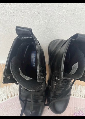 42 numara siyah bot tertemiz sorunsuz - Görsel 2