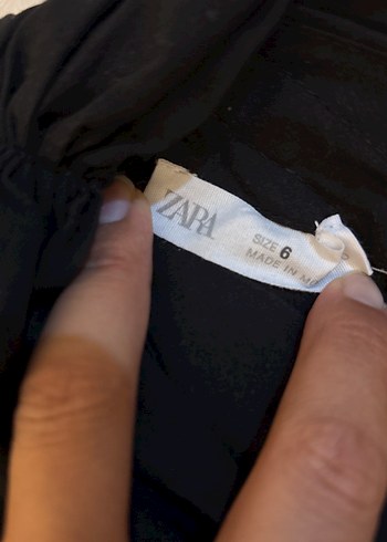 6 Yaş Beden Zara Siyah Drapeli Askısız Mini Crop Top