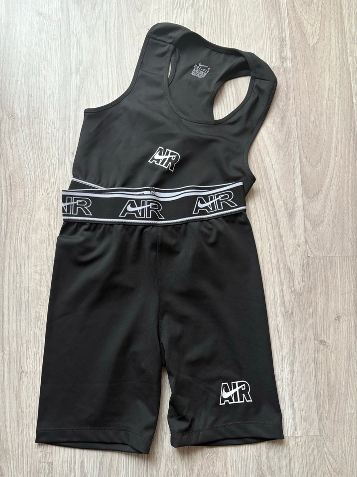 Kadın Siyah Spor Mini Tayt ve Spor Sütyeni Takımı - Görsel 2