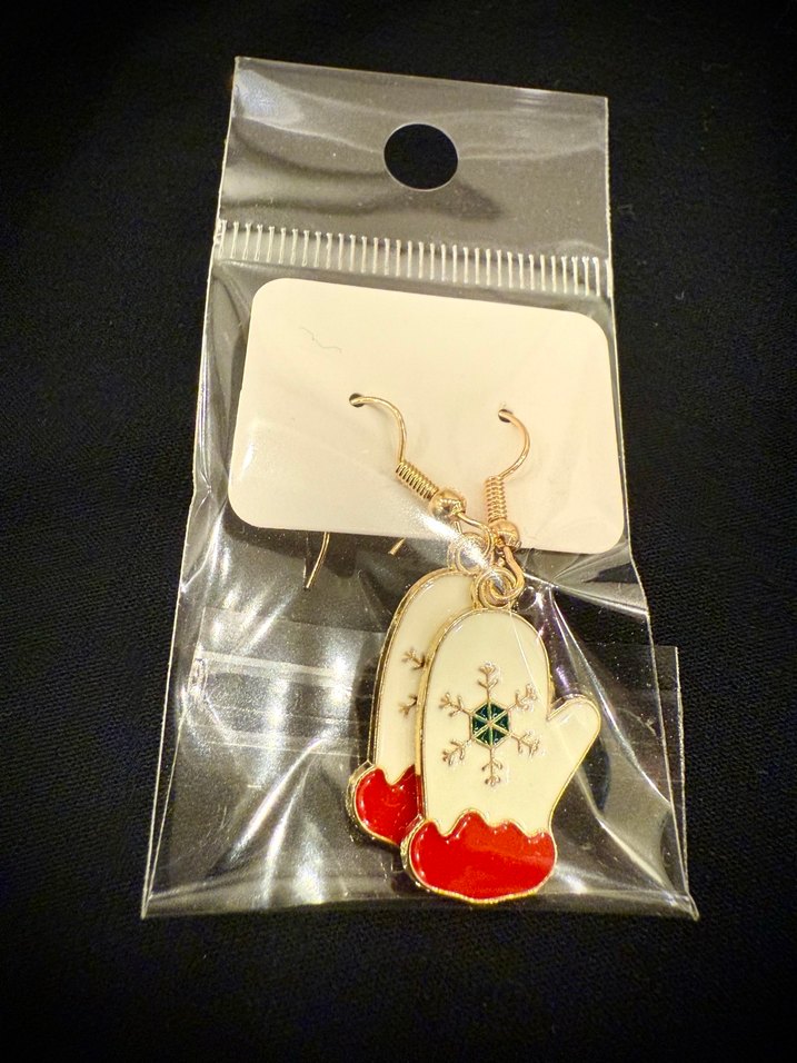 Kış Temalı Eldiven Küpeler - Görsel 3