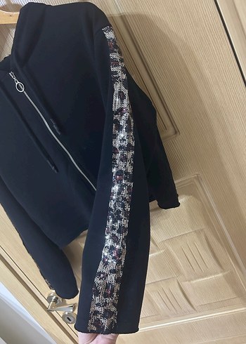 Crop Kapüşonlu Hırka - Görsel 4