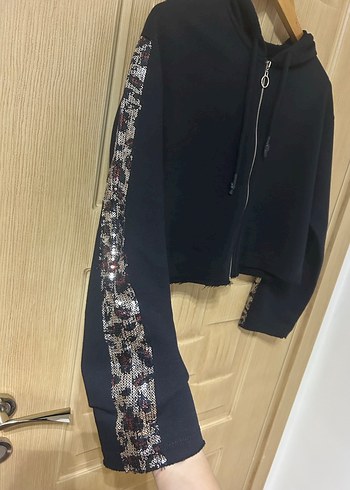 Crop Kapüşonlu Hırka - Görsel 3