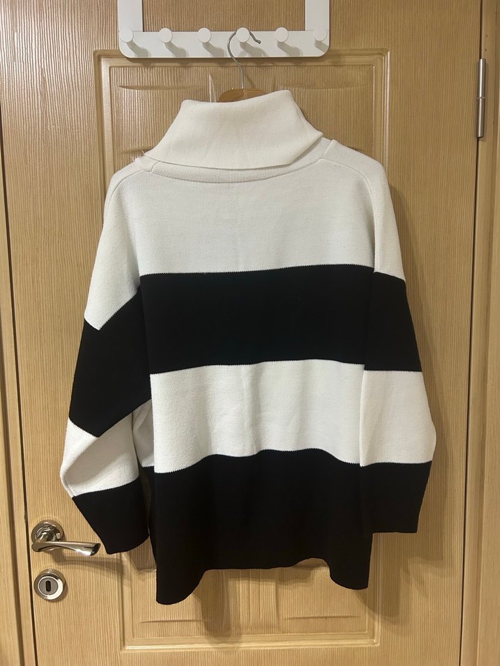 Çizgili Kazak - Görsel 2