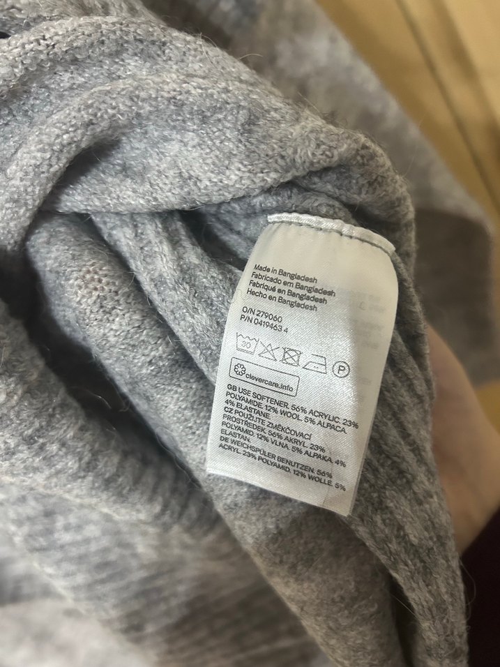 H&M Kazak - Görsel 4