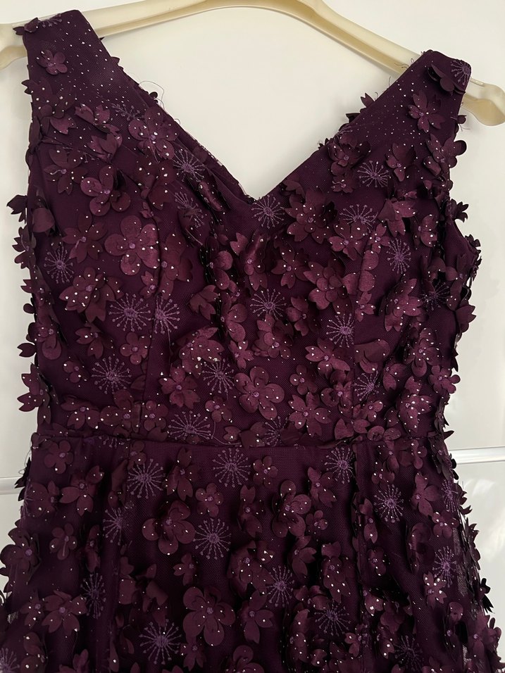 Mor Dantel Nakışlı V Yakalı Midi Elbise - Görsel 3