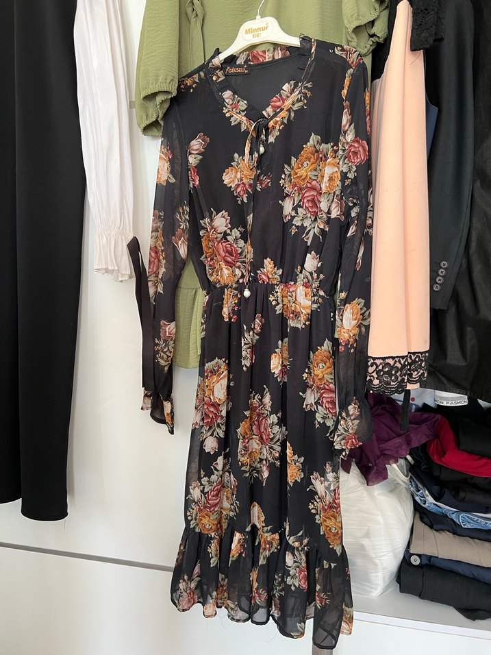 Çiçek Desenli Uzun Bohem Elbise - Görsel 3