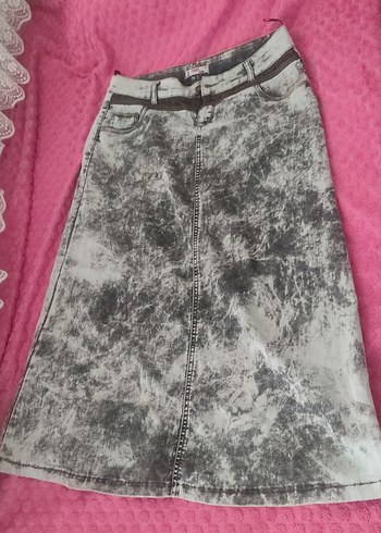 Gri Batik Desenli Uzun Kot Etek