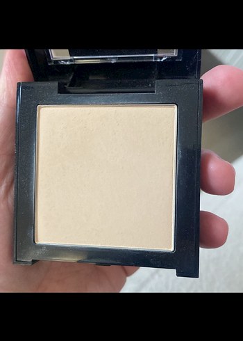 Maybelline Açık Bej Pudra