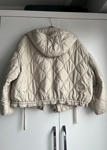 Stradivarius Bej Kapitone Kadın Mont Kapüşonlu