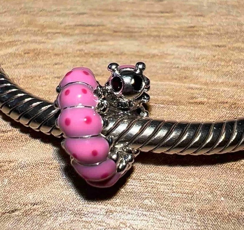 Pandora Pembe Sarmal Tırtıl Charm - Görsel 2