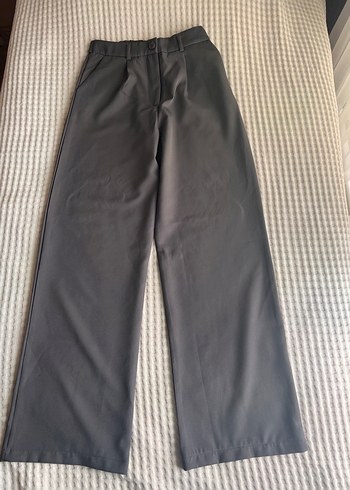 Diğer Gri Kadın Regular Fit Kumaş Pantolon