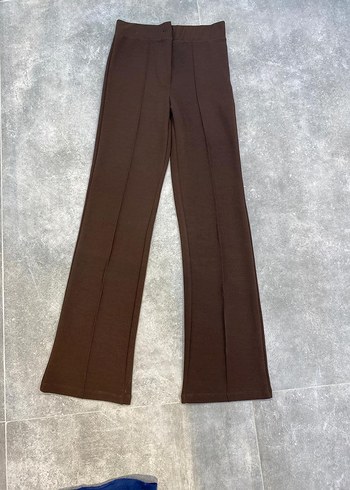 Trendyol & Milla Kahverengi KumaşKadın Pantolon İndirim mevcut
