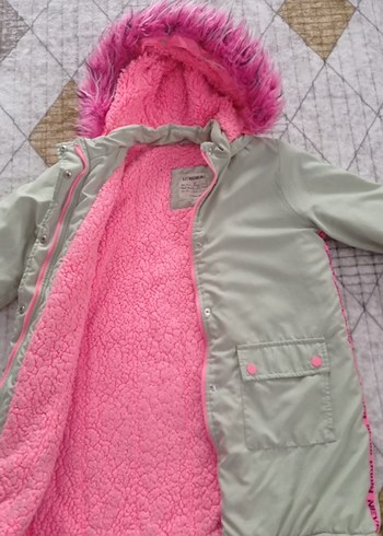 LC Waikiki Kız Çocuk Gri Kürklü Kapüşonlu Mont