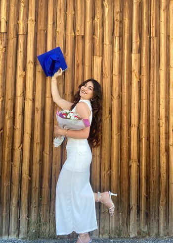 Beyaz Uzun Mezuniyet Elbisesi - Görsel 6