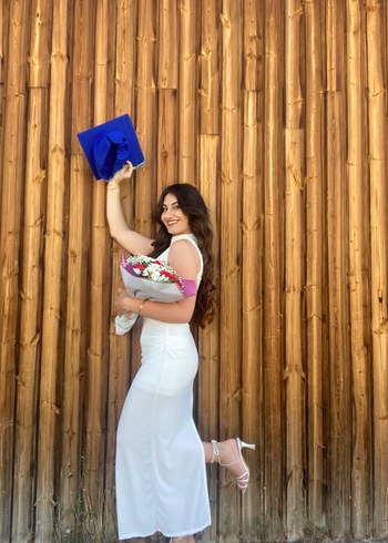 Beyaz Uzun Mezuniyet Elbisesi - Görsel 4