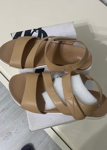 Bej Dolgu Topuklu Kadın Sandalet - Görsel 2