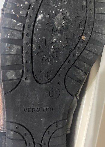 Siyah Deri Boncuk Detaylı Kadın Dolgu Topuk Bot - Görsel 5