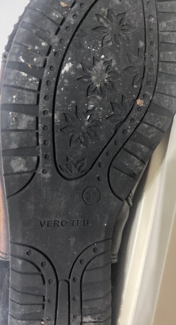 Siyah Deri Boncuk Detaylı Kadın Dolgu Topuk Bot - Görsel 5