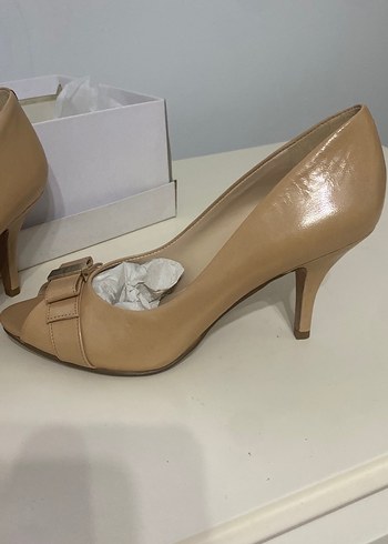 Bej Deri Stiletto Topuklu Kadın Ayakkabı - Görsel 4