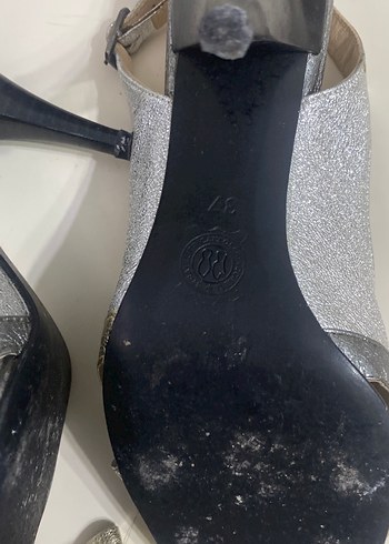 Gri Topuklu Kadın Ayakkabı - Görsel 5