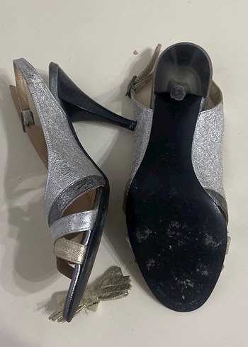 Gri Topuklu Kadın Ayakkabı - Görsel 4