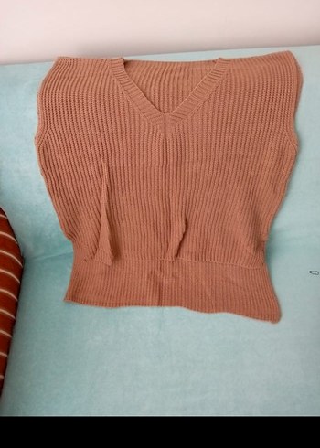 Bej V Yaka Örme Kolsuz Kadın Kazak