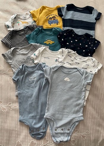 Carters çıt çıt body 6 ay