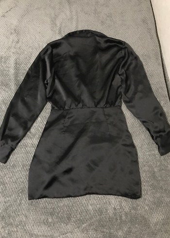 SİYAH SATEN ELBİSE - Görsel 3