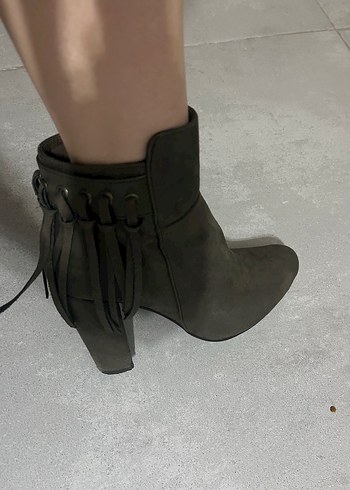 Haki Süet Tokalı Stiletto Bot - Görsel 3