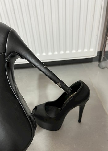 Parlak Siyah Stiletto - Görsel 5