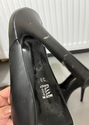 Parlak Siyah Stiletto - Görsel 4