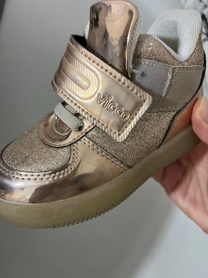 Kız Çocuk Altın Renkli Spor Ayakkabı - Görsel 5