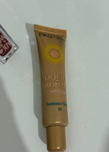 IQU Pastel ruj ve pastel bronzer