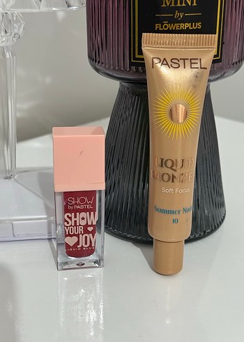  Beden IQU Pastel ruj ve pastel bronzer