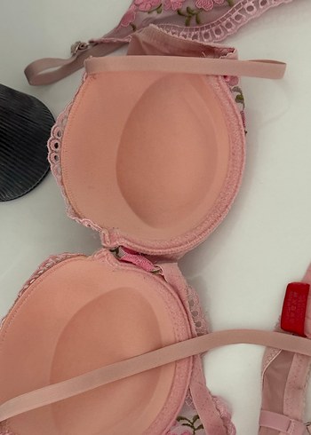 m Beden Nakışlı Pembe Bohem Sütyen