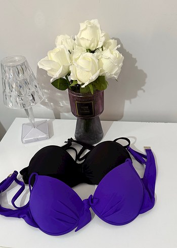 Mor ve siyah Strappy Mini Bikini Üstü
