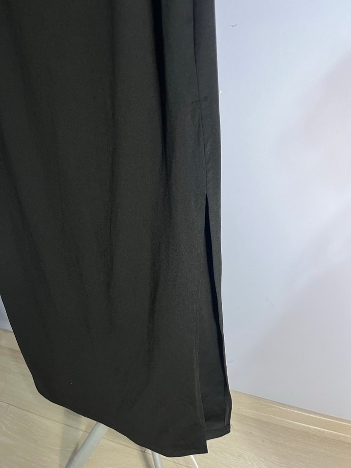 Siyah vücut saran elbise - Görsel 4