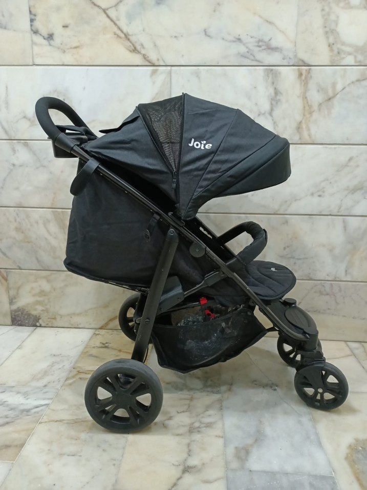 Joie Siyah Bebek Arabası - Görsel 2