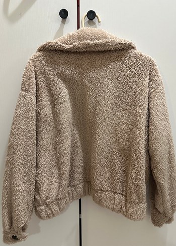 Bej Peluş Siyah Düğmeli Kadın Ceket - Görsel 2